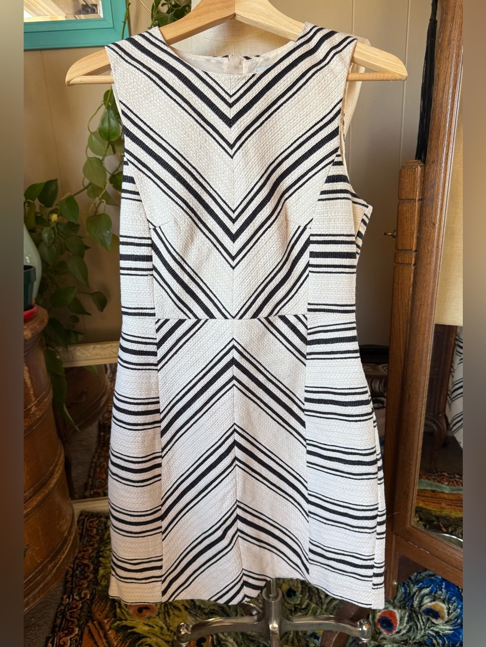 H&M Sleeveless round neck lined Tweed Cream and Black Striped Work Dress. 8 - Picture 5 of 9